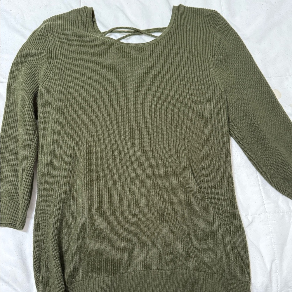 NYandCo Green braided back sweater Size Large